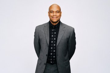 Shawn Walton, Mercy alumnus
