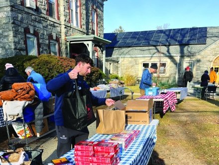 Thanksgiving Food Drive