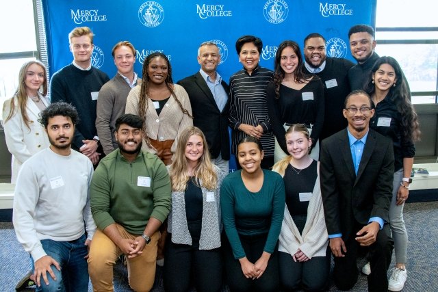 Indra Nooyi with Students